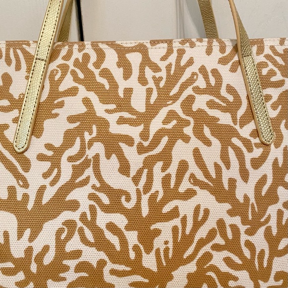 RARE NWOT Lilly Pulitzer Resort Tote Natural Treasure - Picture 10 of 14